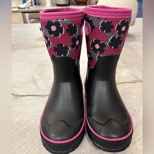 Girls BOGs snow rain boots size 2